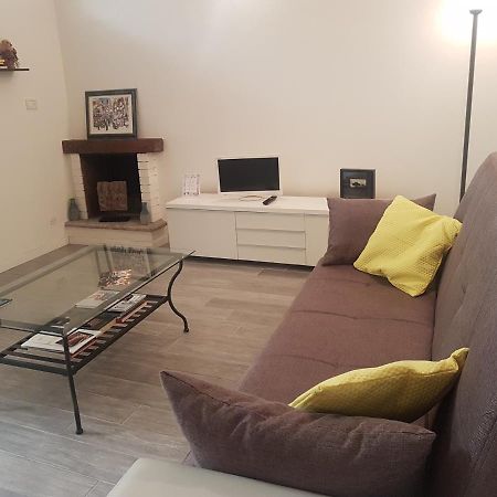 La Casa Degli Artisti Lägenhet Como Exteriör bild