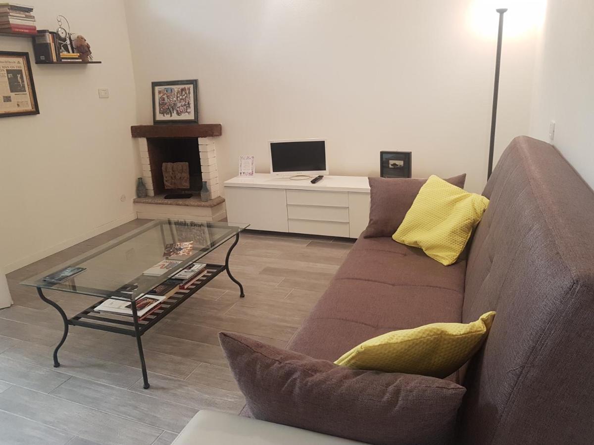 La Casa Degli Artisti Lägenhet Como Exteriör bild